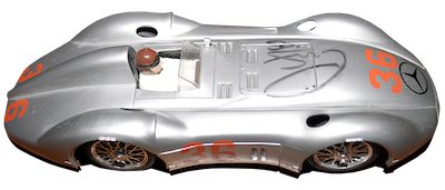 Signiert von Lewis Hamilton - Mercedes W125 Stromlinie Avus 1937
