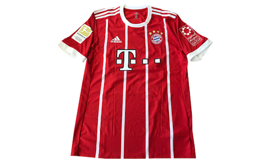 Original signed FC Bayern Munich jersey by Thomas Müller