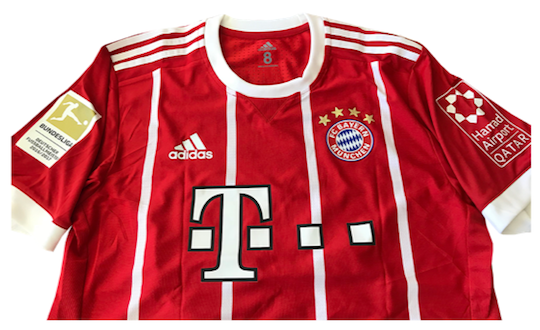 Original signed FC Bayern Munich jersey by Thomas Müller