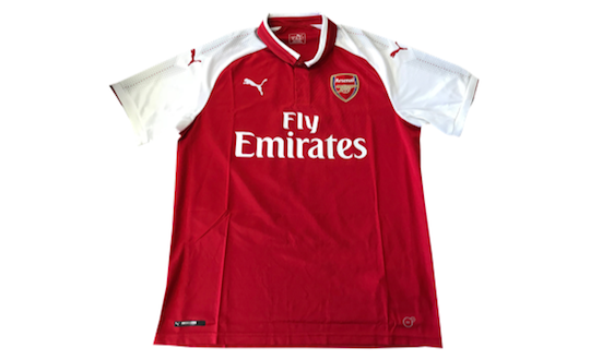 Signiertes FC Arsenal Trikot von Mesut Özil