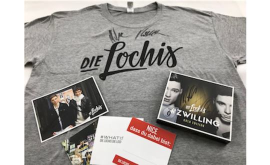 Lochis fan article set, T-shirt, album twin, autograph card originally signed