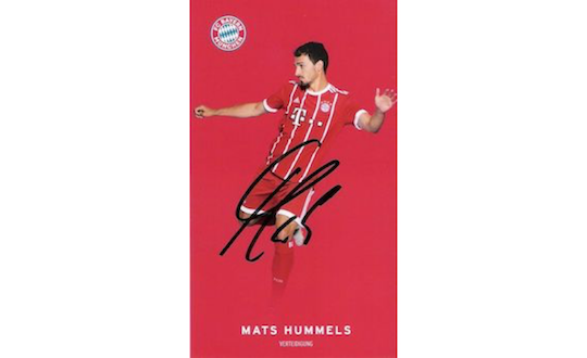 Original unterschriebene FC Bayern München Autogrammkarte von Mats Hummels