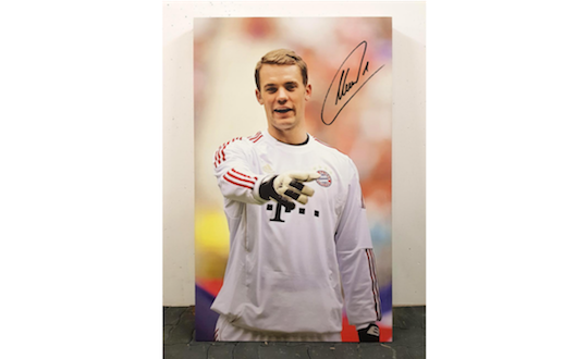 Spielerportrait original unterschrieben von Manuel Neuer FC Bayern München