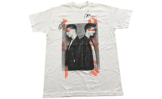 Signiertest T-Shirt Die Lochis