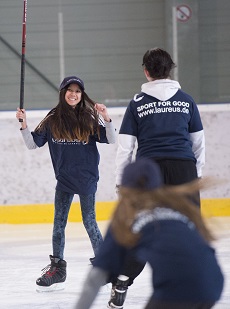 Laureus Sport for Good - Kick on Ice Projekt