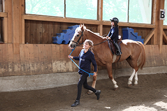 Laureus Stiftung Schweiz - Reitunterricht 