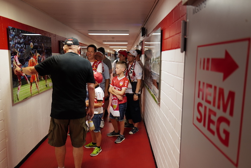 VIPrize - Win a spot on the team photo of VfB Stuttgart!